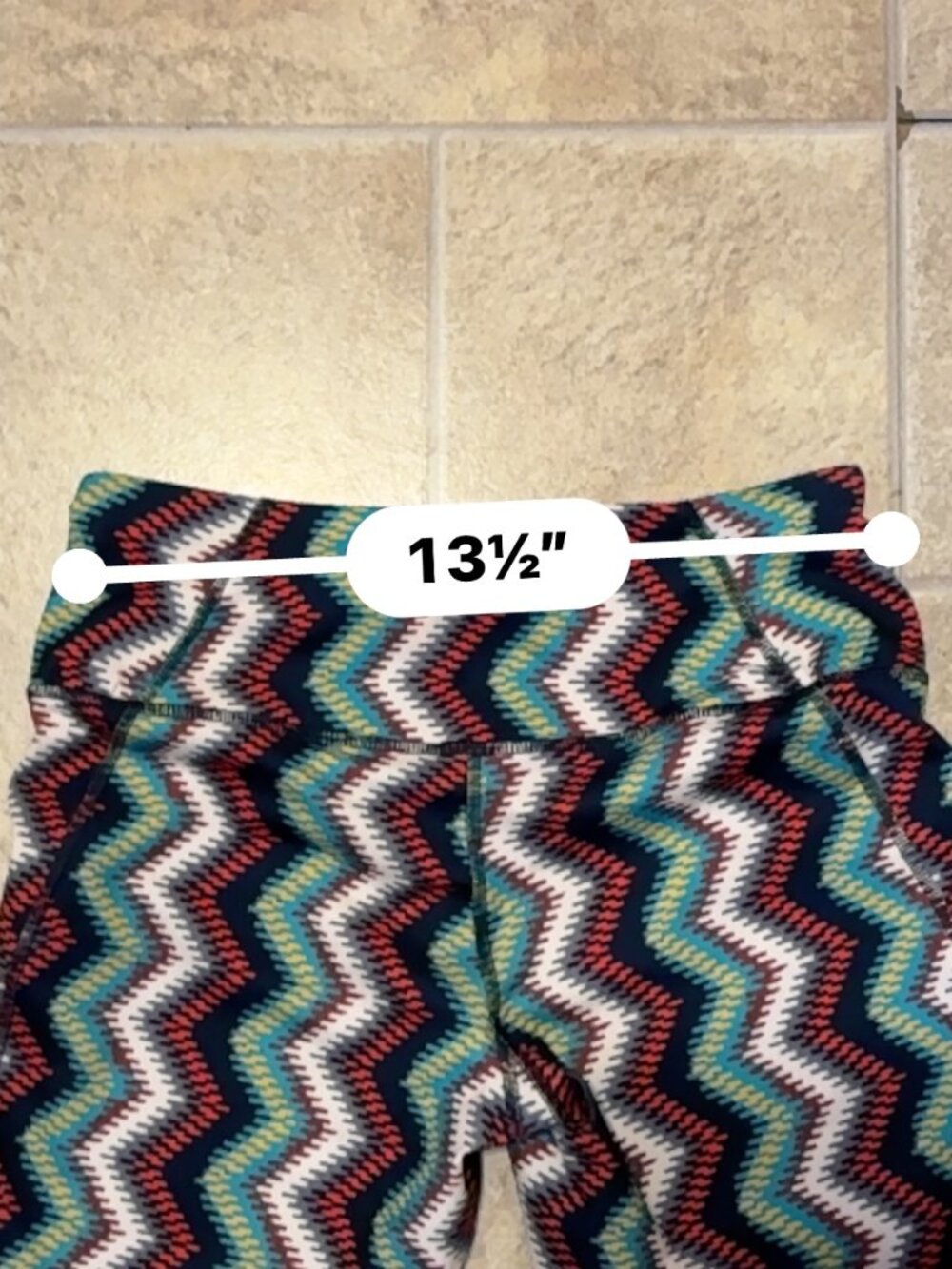 PATAGONIA Size Medium Chevron Striped Geometric Leggings Workout Pants Women